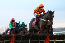 Thistlecrack image